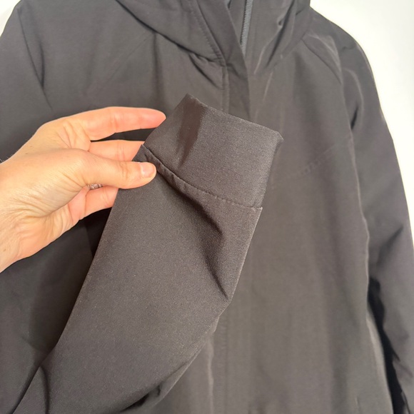 Kirkland Ladies' Full Zip Hooded Softshell Jacket in Black Size Large - Picture 3 of 9